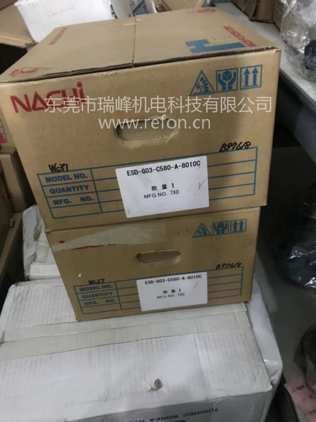 NACHI换向控制阀ESD-G03-C580-A-8010C外包装