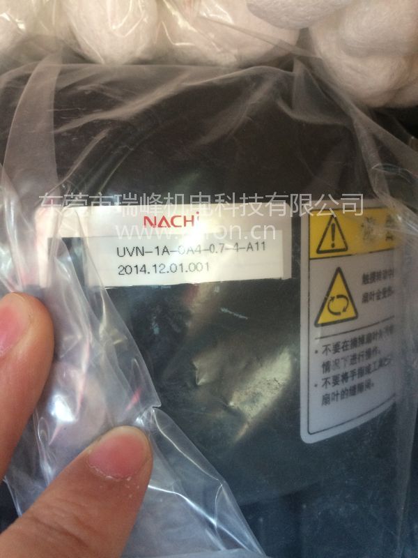 日本NACHI不二越叶片泵电机组合UVN-1A-0A4-A11实物图2