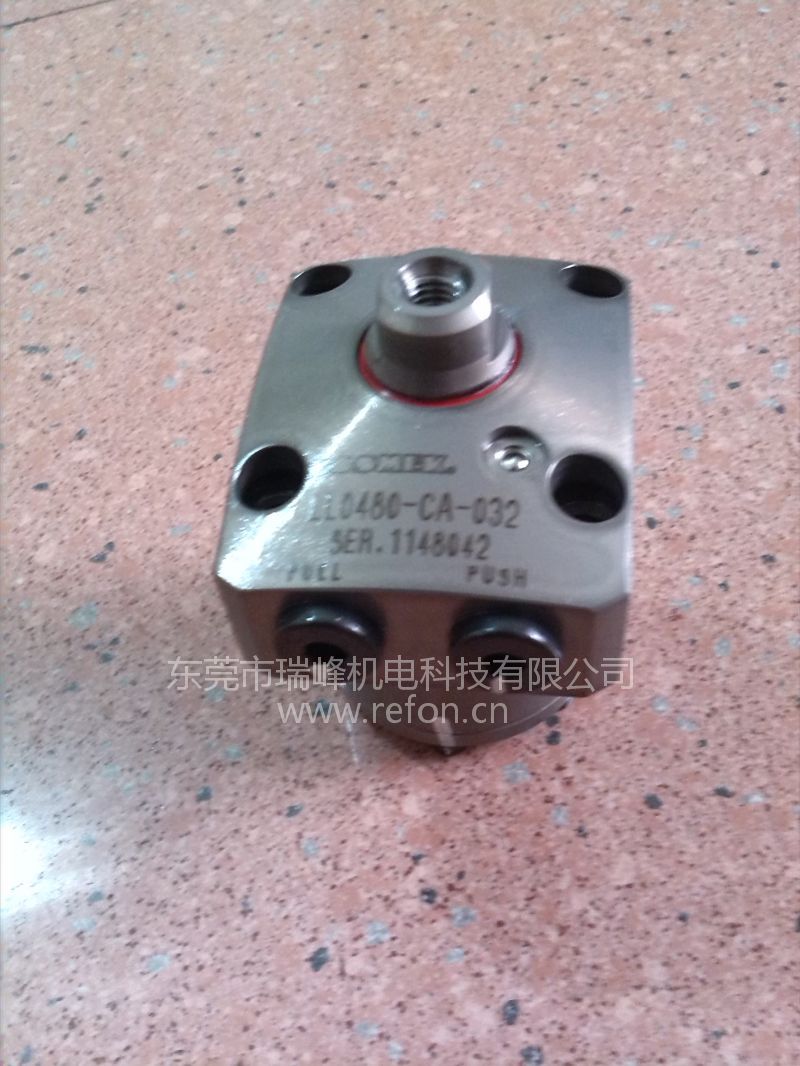 KOSMEK考世美直线夹紧器直线油缸LL0480-CA-32铭牌照片