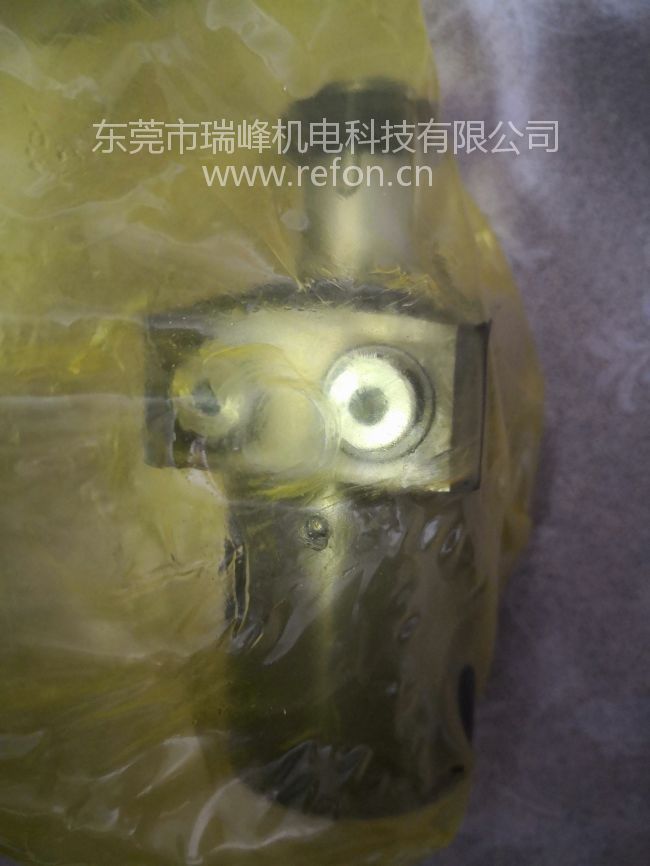 PASCAL帕斯卡旋转下压油缸CTU06-R进出口油路展示