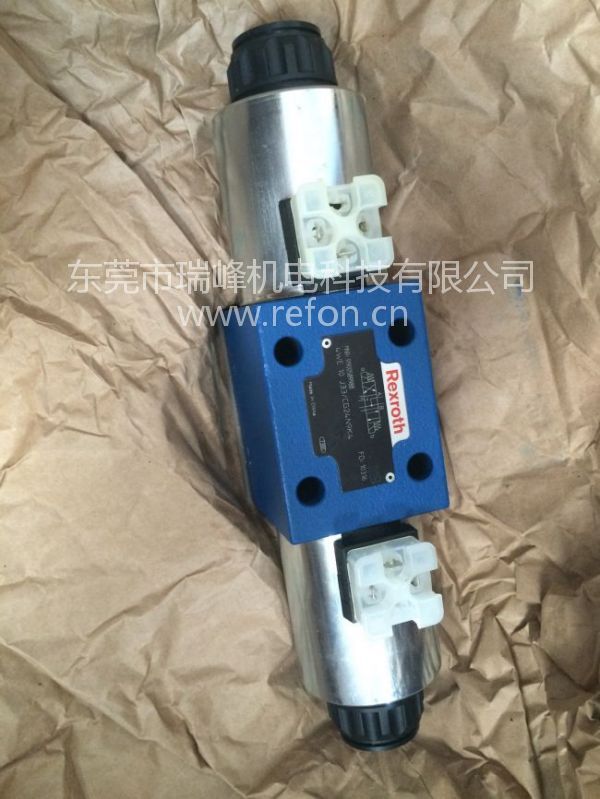 德国Rexroth力士乐原装进口电磁换向阀4WE 10 J33/CG24N9K4 MNR订货号R900589988正面实物拍摄图