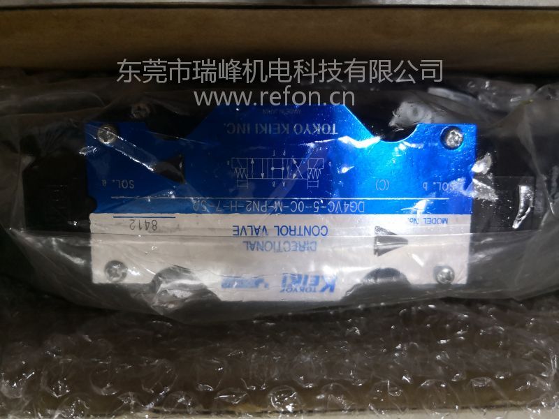 东京计器电磁换向阀DG4VC-5-0C-M-PN2-H-7-50铭牌展示