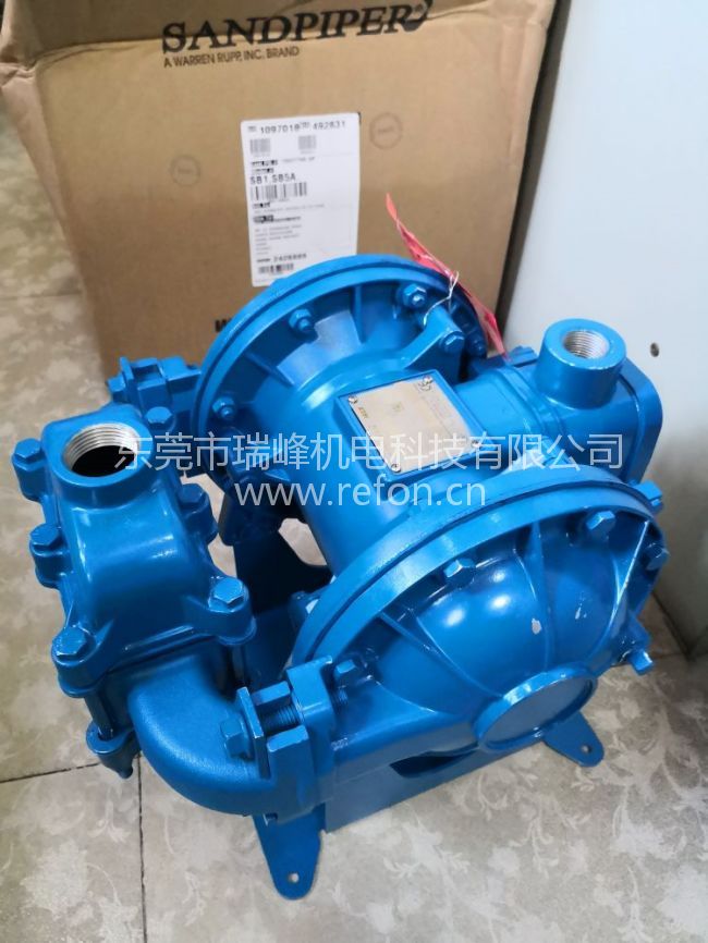 美国SANDPIPER胜佰德隔膜泵SB1SB5A产品俯视实拍图