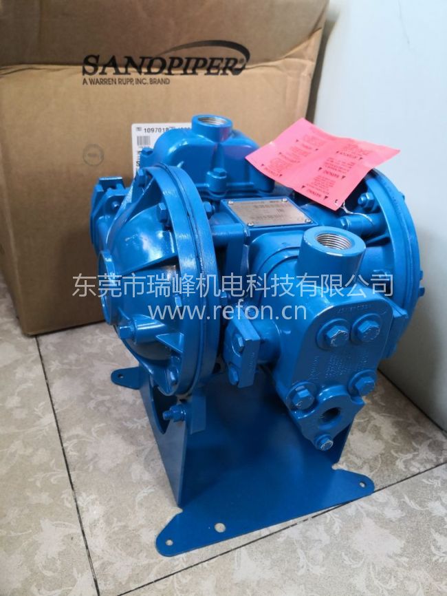 美国SANDPIPER胜佰德隔膜泵SB1SB5A产品正面实拍展示图