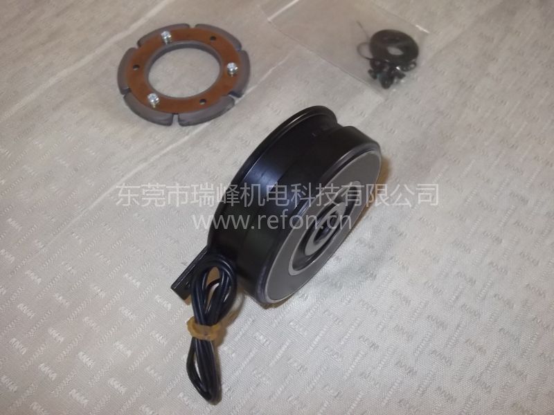 日本MIKIPULLEY离合器CS-06-33侧面实物拍摄展示
